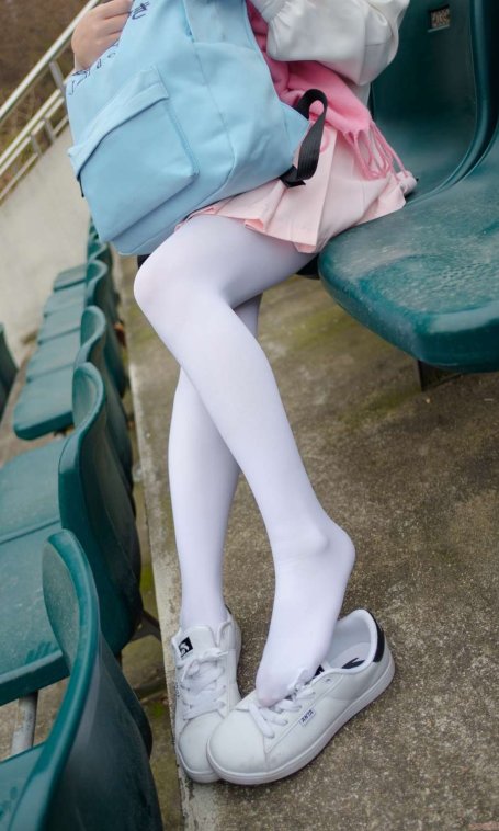 《C站·JK·第429期》背着蓝书包的小优