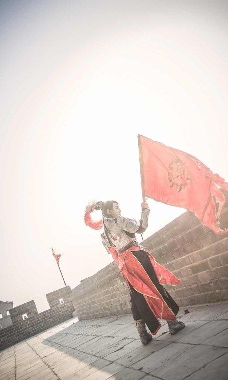 《汉服第447期》执一枪守一方