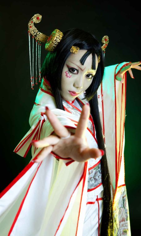 《汉服第663期》霹雳布袋戏五色妖姬