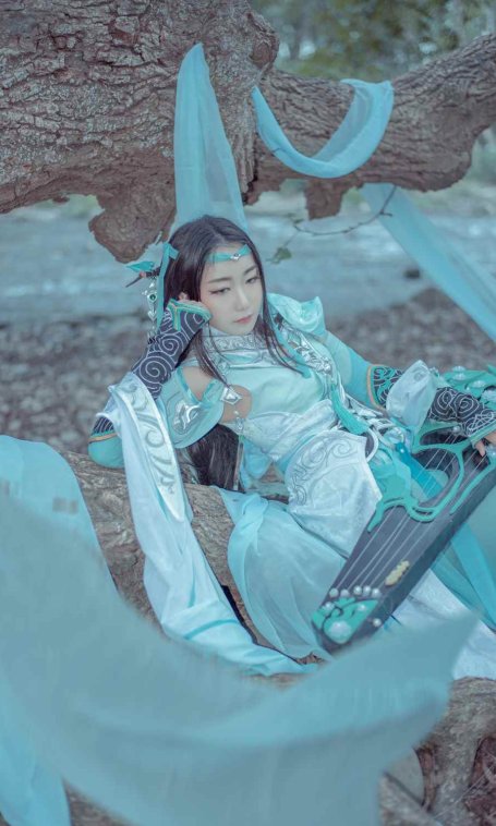 《汉服第442期》雪河琴娘