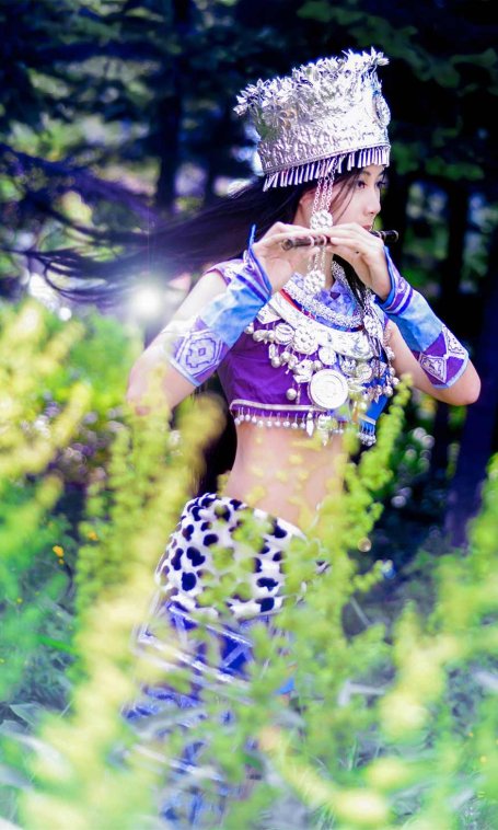 《汉服第773期》边疆少女的异域风情民族服饰的COSPLAY喜欢么？