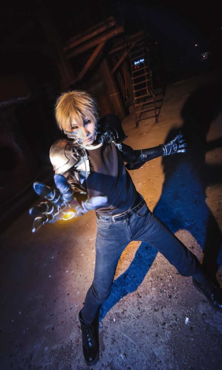 《C站·第3253期》一拳超人杰诺斯cosplay