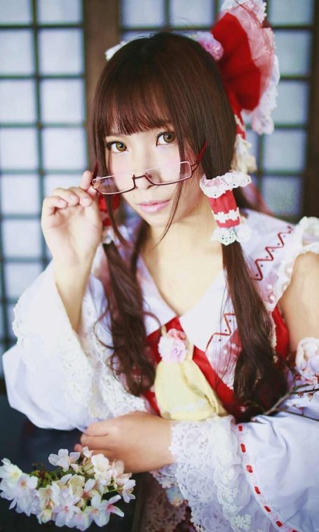 《汉服第774期》萌萌小公主萝莉版的春丽居然还是个女仆眼镜娘！