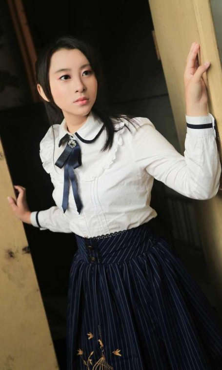 《C站·第3250期》少年偶遇善良的少女